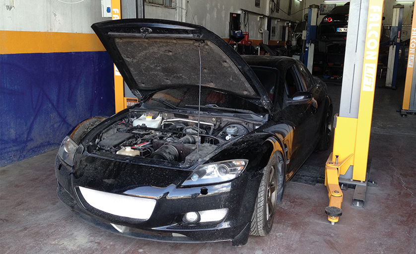 Mazda RX-8 Wankel Motor Rektefiye İşlemi